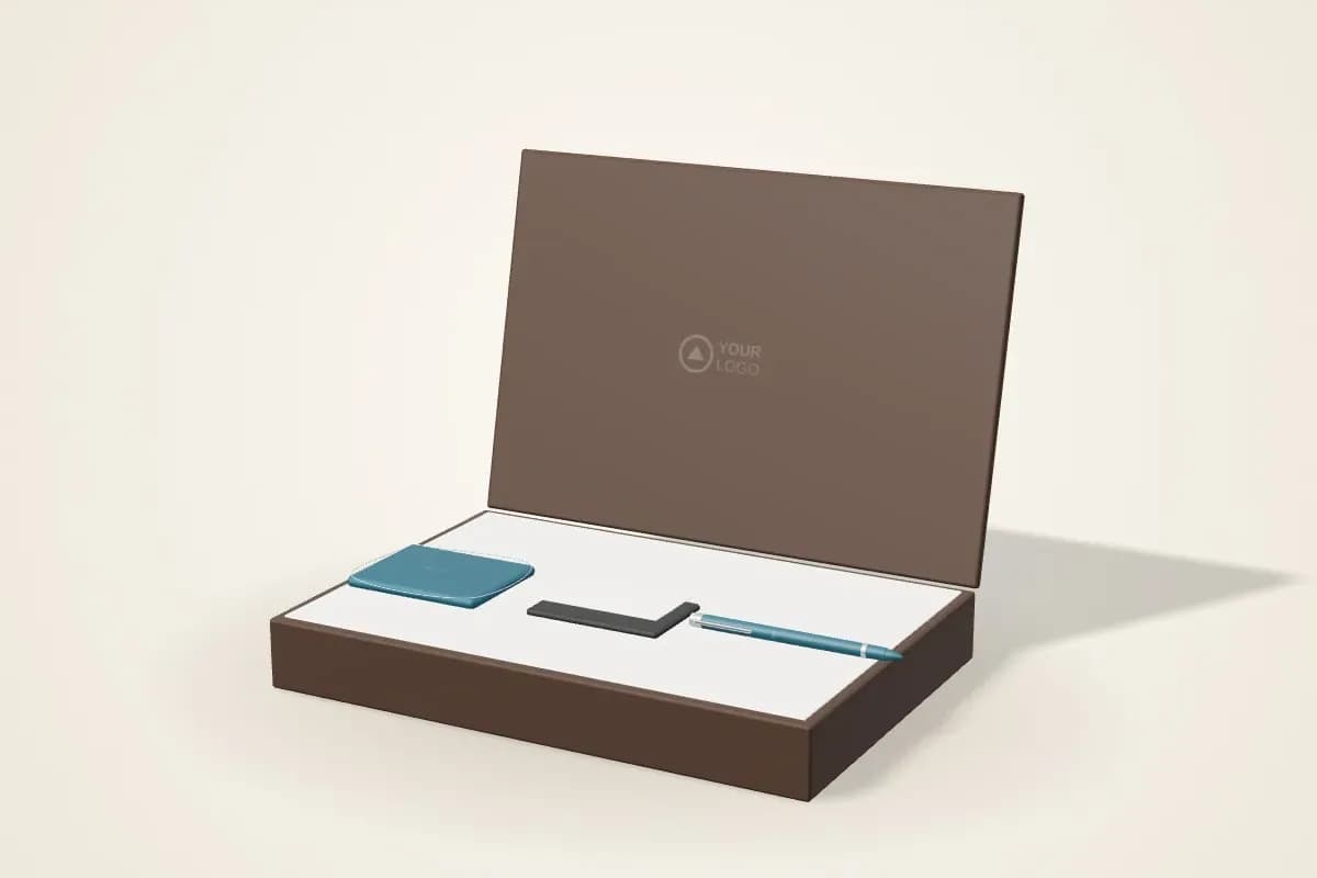 Corporate Gift Ideas in the UAE: What to Give Clients, Staff and Partners